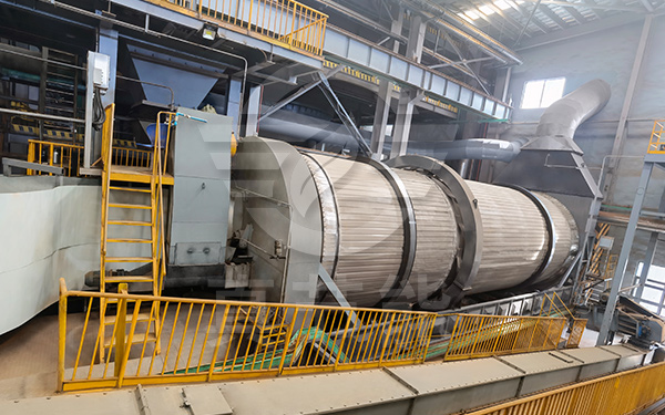 三筒糟渣烘干設備運行現場 三筒糟渣烘干設備運行現場